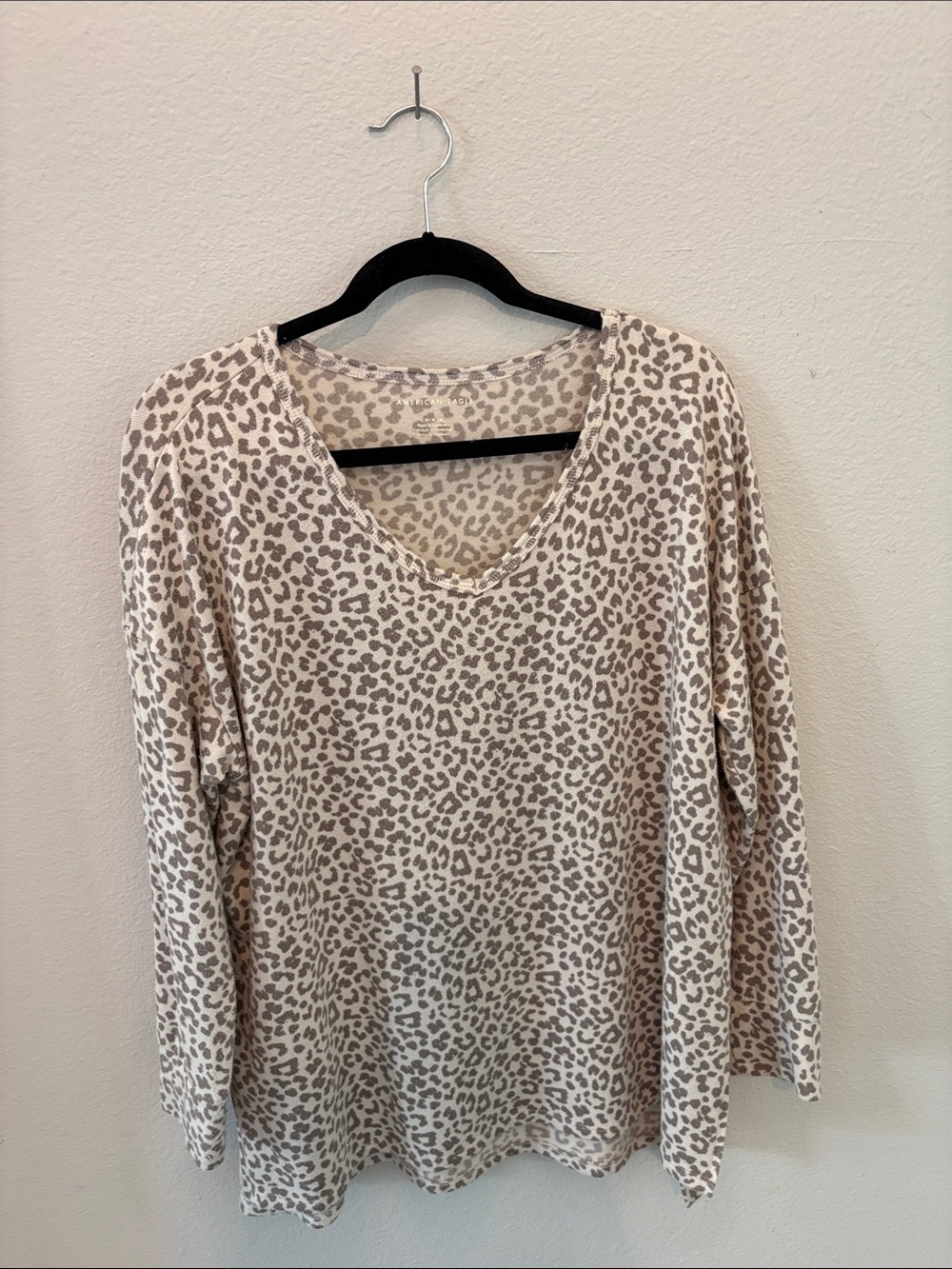 American Eagle Outfitters Beige and Taupe Leopard Long Sleeve V-Neck Top